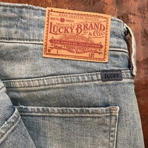 Brand New Lucky Jeans/Flare Style